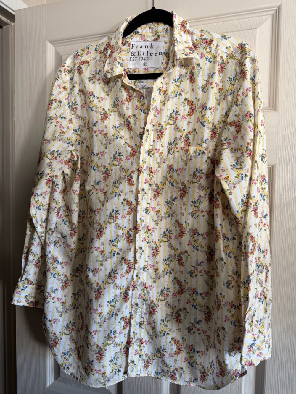 Frank & Eileen “Joedy” Cottage Floral Superluxe Cotton Button-Down Shirt Sz L